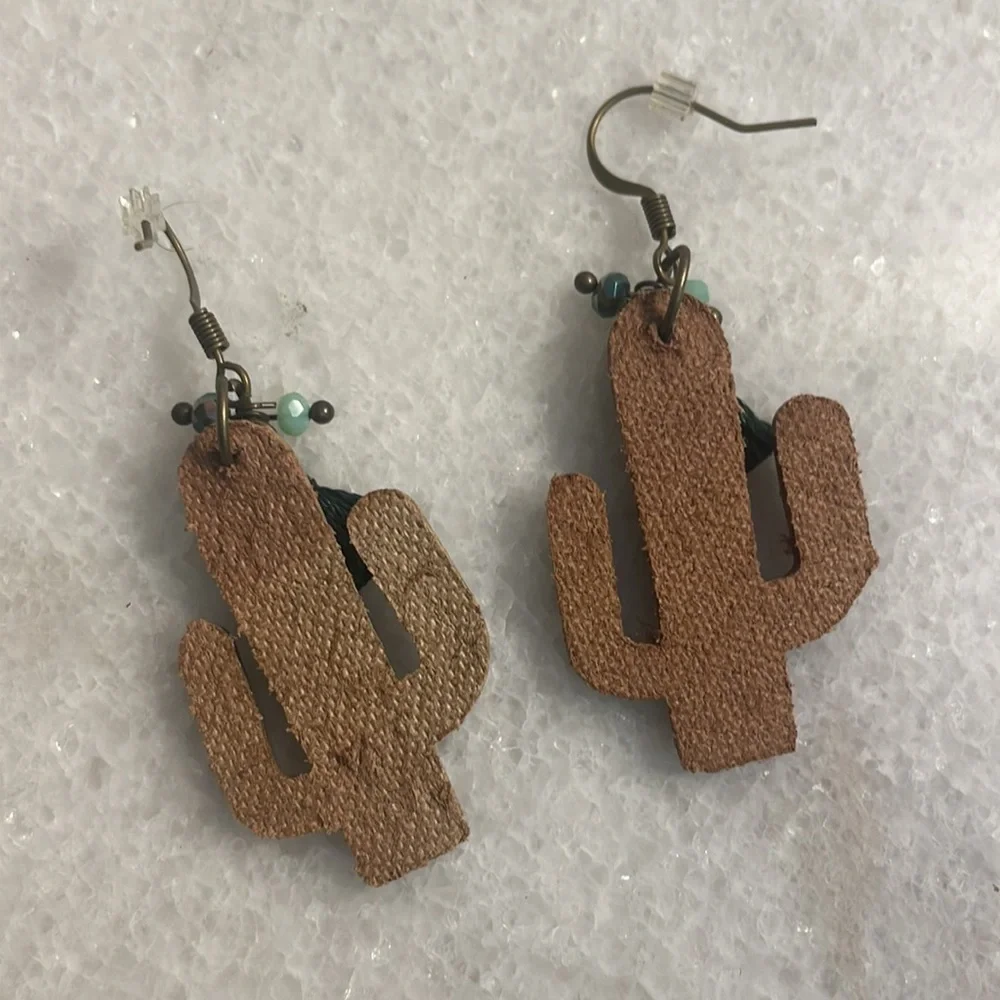 Cactus earrings woman’s brown cactus green tassels accessories Hand crafted New